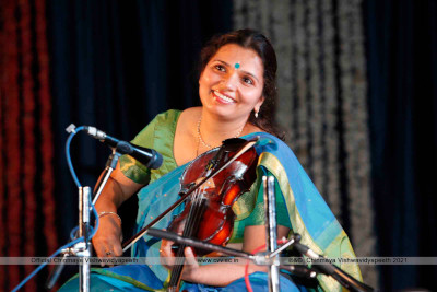     NBF 1  - H Violin Kala Ramnath